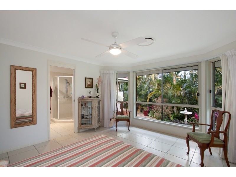 1 Ellioh Court, Elanora QLD 4221