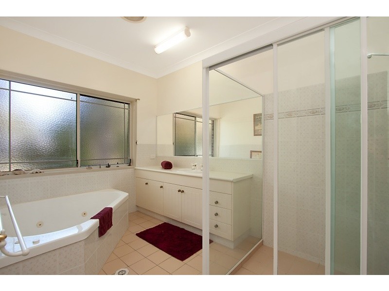 4 Jalinda Court, Currumbin Valley QLD 4223