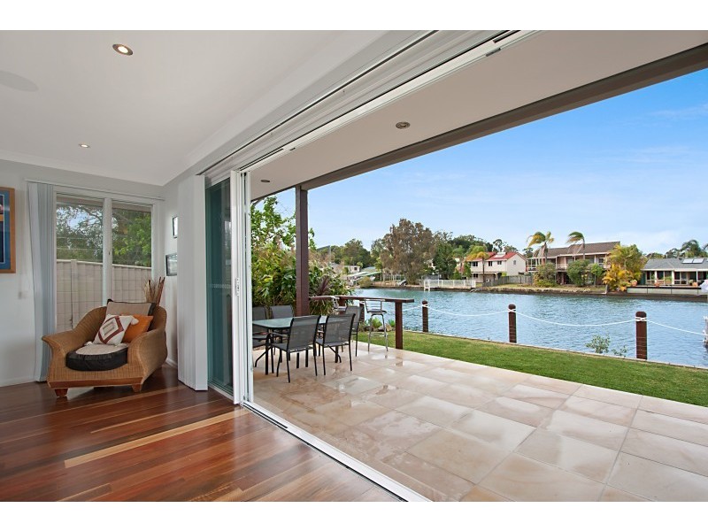 26 Chown Avenue, Currumbin Waters QLD 4223