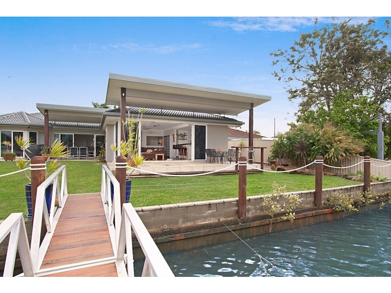 26 Chown Avenue, Currumbin Waters QLD 4223