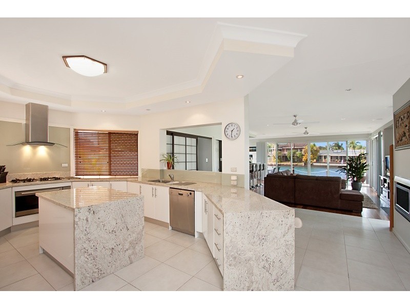 26 Chown Avenue, Currumbin Waters QLD 4223