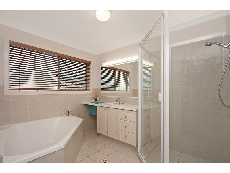 26 Chown Avenue, Currumbin Waters QLD 4223