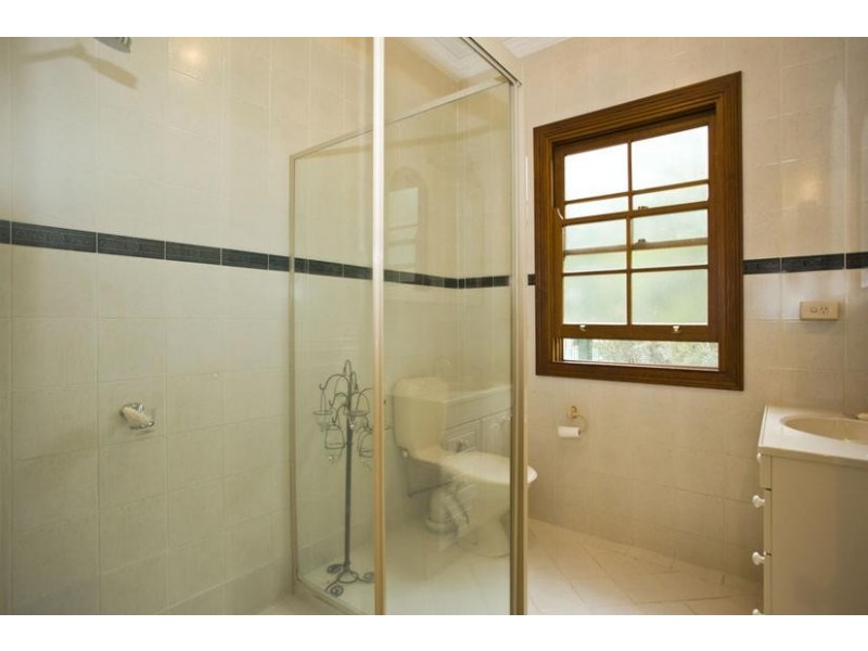 4 Jedda Street, Tallebudgera QLD 4228