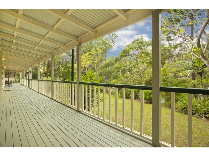 4 Jedda Street, Tallebudgera QLD 4228