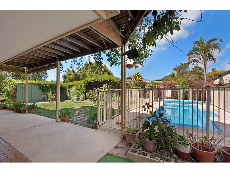 24 Sequoia Close,, Elanora QLD 4221