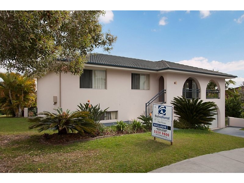 25 Seaview Parade, Elanora QLD 4221