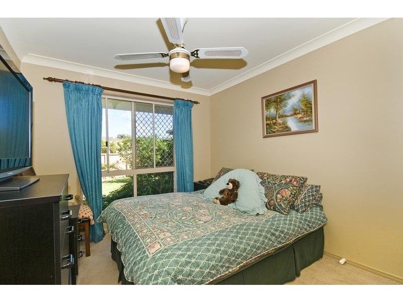 18 Saffron Street, Elanora QLD 4221