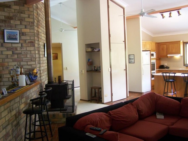 30 Tuesday Drive, Tallebudgera Valley QLD 4228