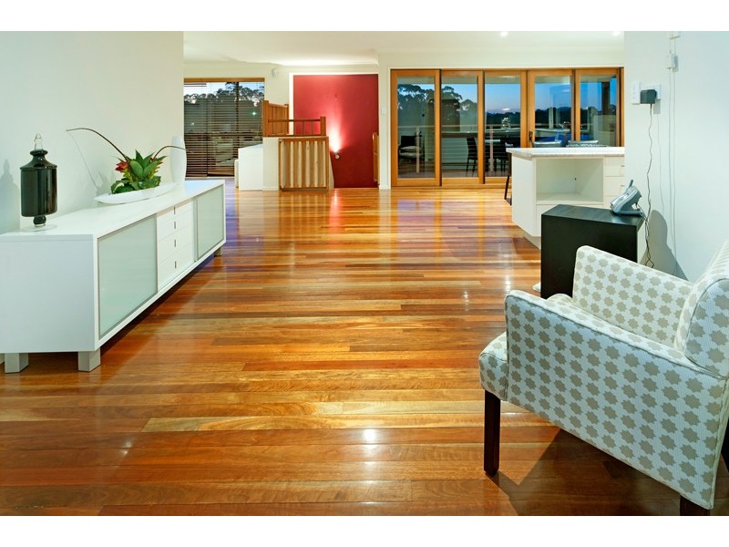 10 Rottnest Court, Elanora QLD 4221