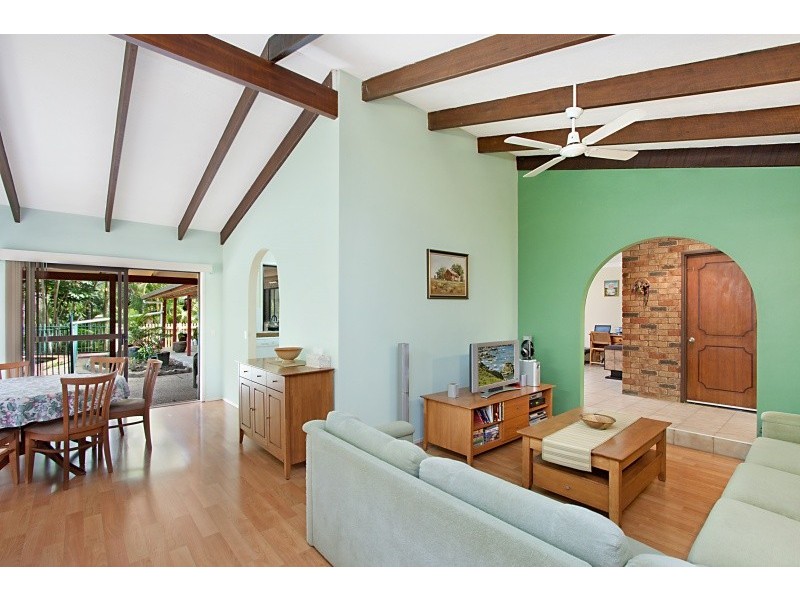 20 Coorabin Court, Tallebudgera QLD 4228