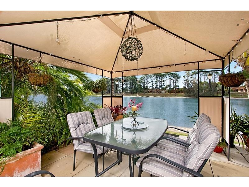 32/2 Coolgardie Street, Elanora QLD 4221