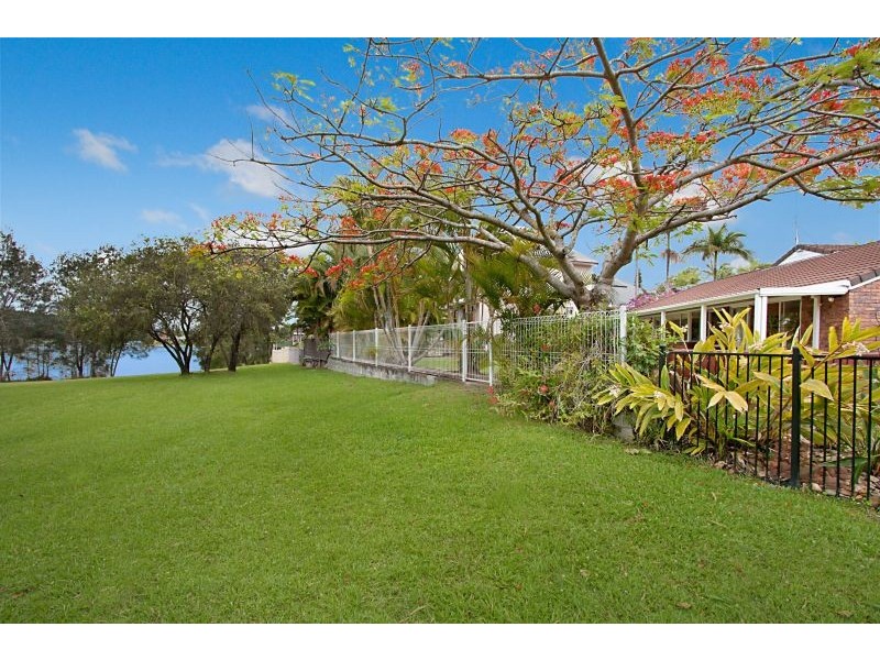 91 Murtha Drive, Elanora QLD 4221