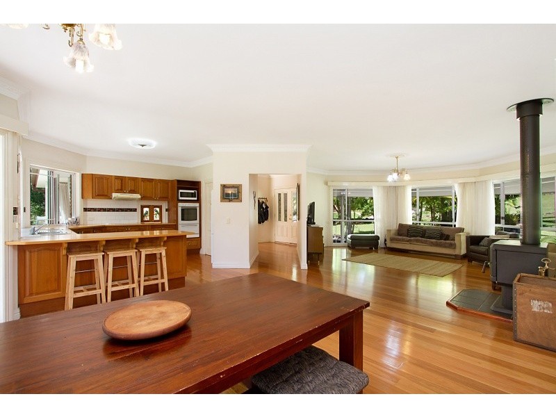 1 Wisteria Court, Tallebudgera Valley QLD 4228