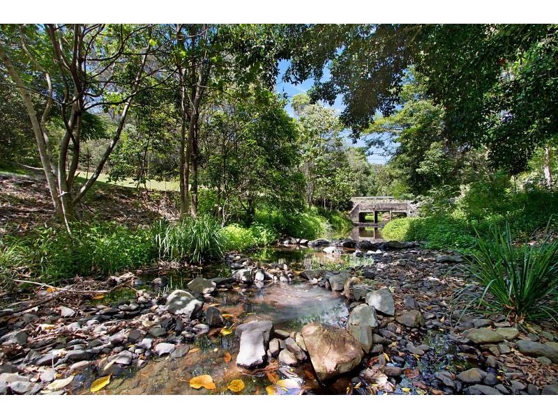 1 Wisteria Court, Tallebudgera Valley QLD 4228