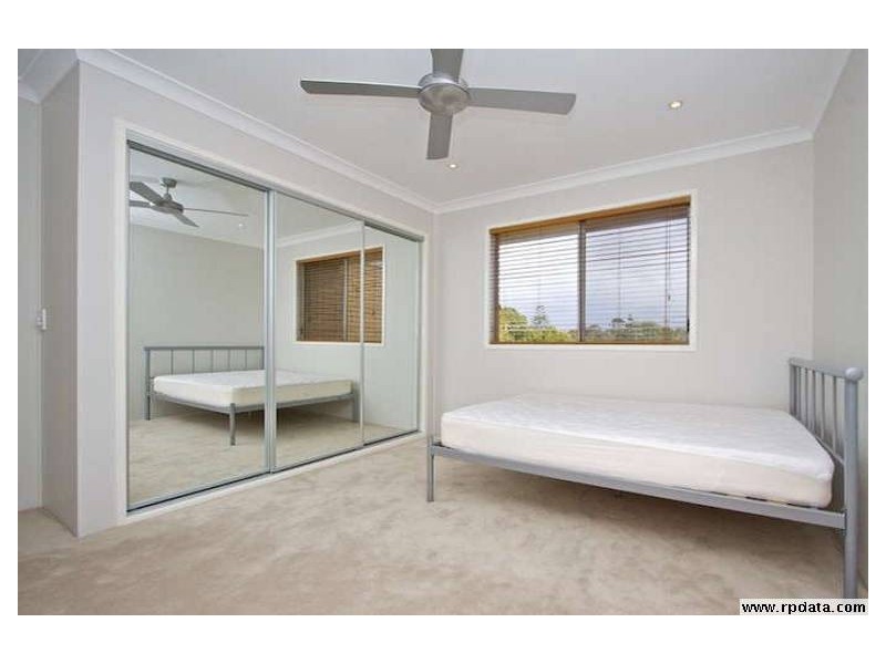 14/6-8 Haig Street, Kirra QLD 4225