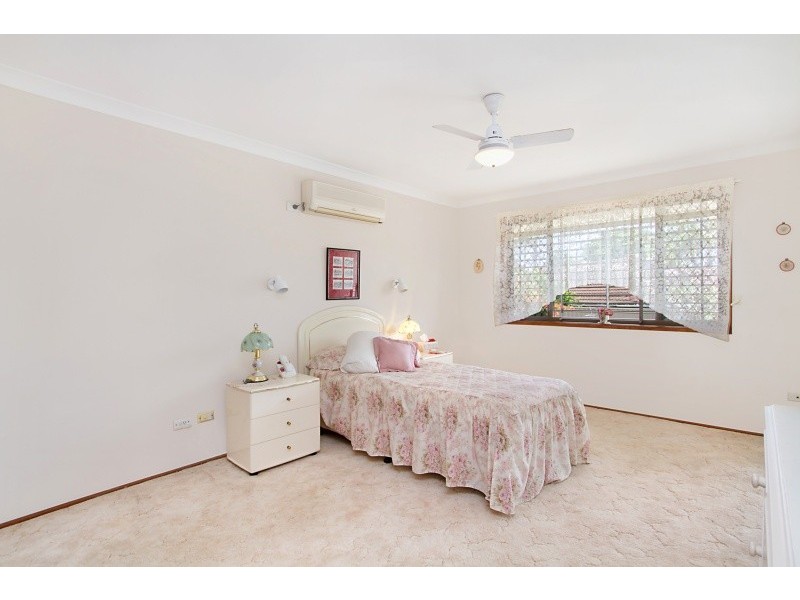 149 Murtha Drive, Elanora QLD 4221