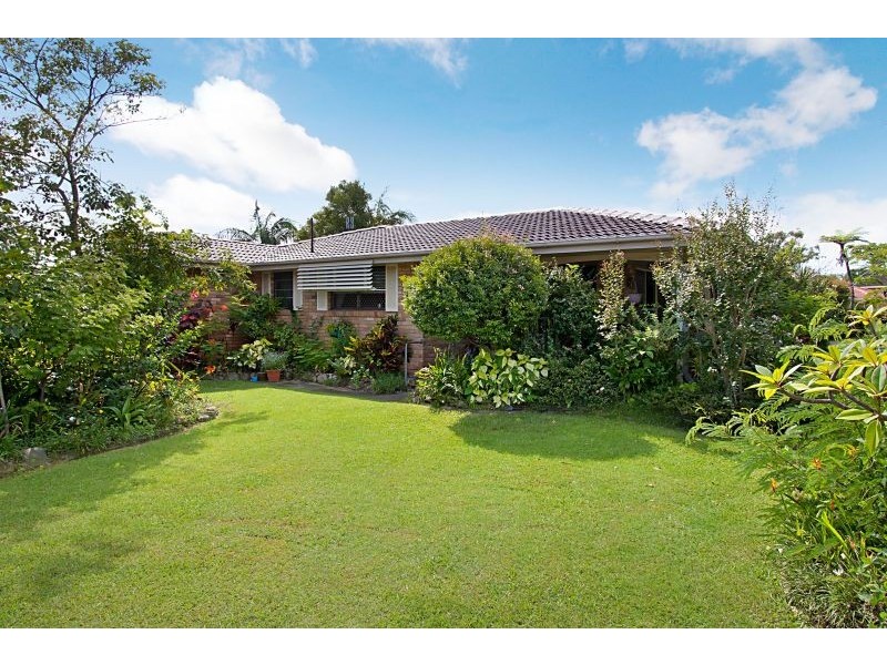 6 Coolibah Drive, Palm Beach QLD 4221