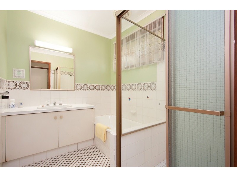 6 Coolibah Drive, Palm Beach QLD 4221