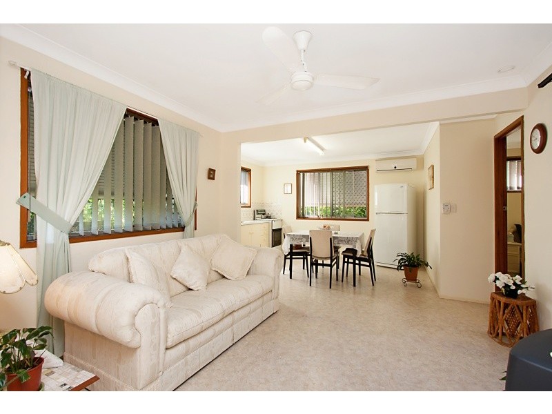 6 Coolibah Drive, Palm Beach QLD 4221