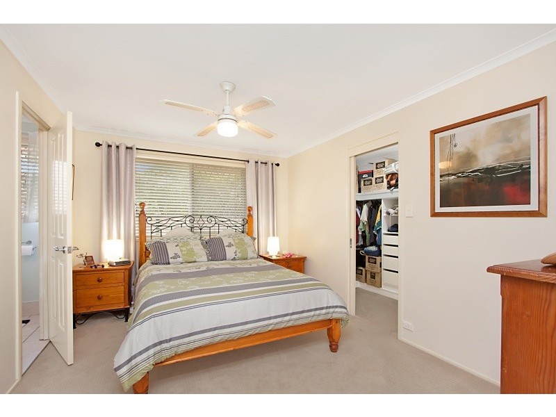 10 Sequoia Close, Elanora QLD 4221
