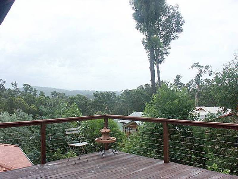 25 Forest Drive, Elanora QLD 4221