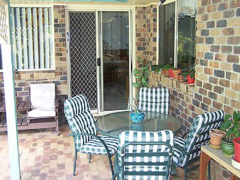 8 Agave Street, Elanora QLD 4221