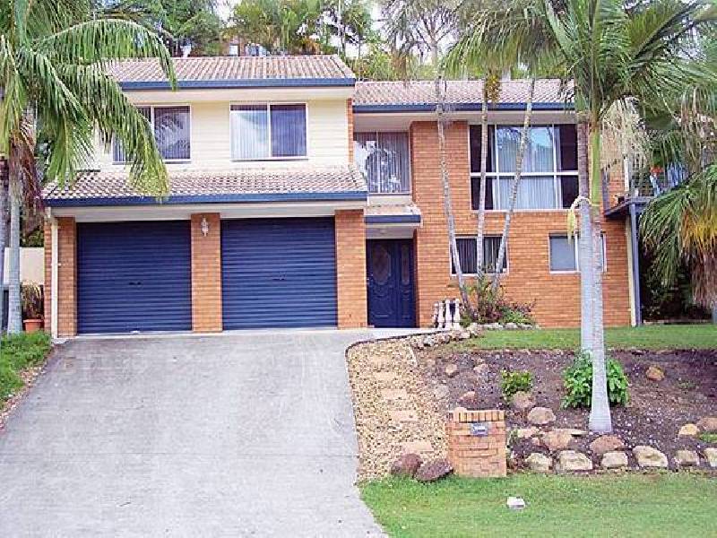 23 Kalamunda Close, Elanora QLD 4221