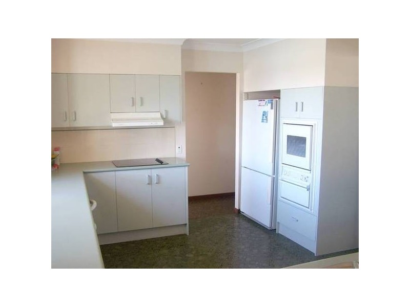 122 Mallawa Drive, Palm Beach QLD 4221