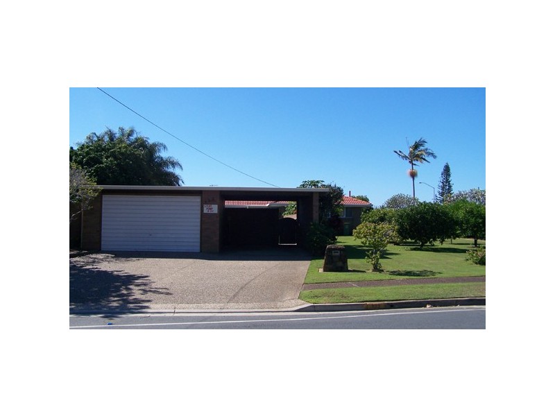 122 Mallawa Drive, Palm Beach QLD 4221