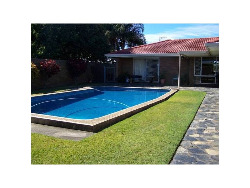 122 Mallawa Drive, Palm Beach QLD 4221