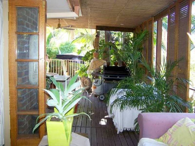 4 Mirimar Court, Currumbin Waters QLD 4223