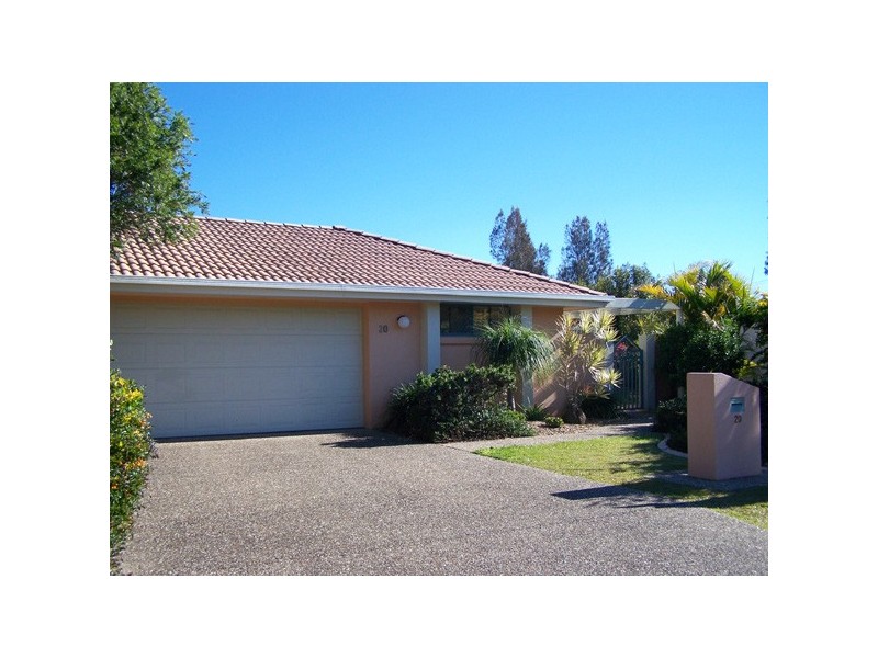 Baumea Court, Elanora QLD 4221