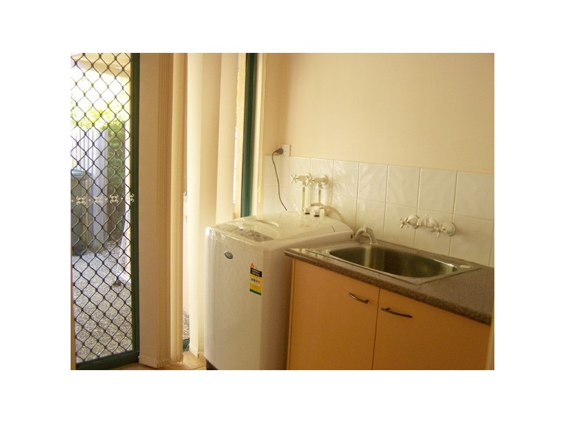 Baumea Court, Elanora QLD 4221