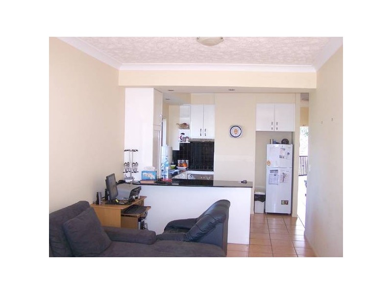 4/1394 Gold Coast Hwy, Palm Beach QLD 4221
