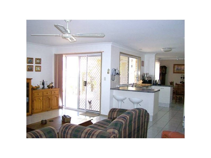 22 Casuarina Drive, Elanora QLD 4221