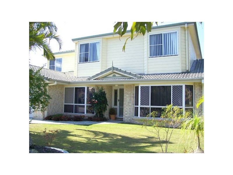 22 Casuarina Drive, Elanora QLD 4221