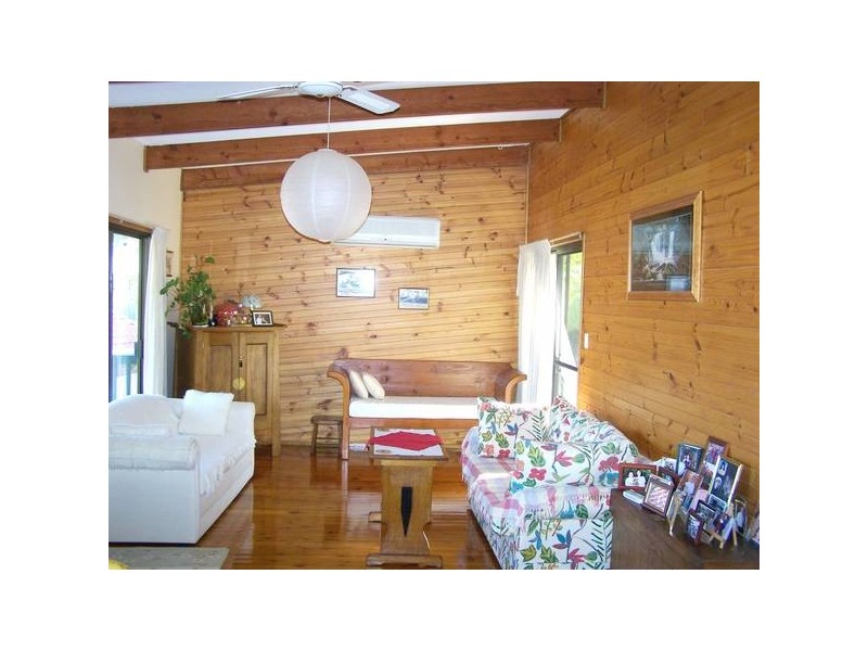 39 Ware Drive, Currumbin Waters QLD 4223