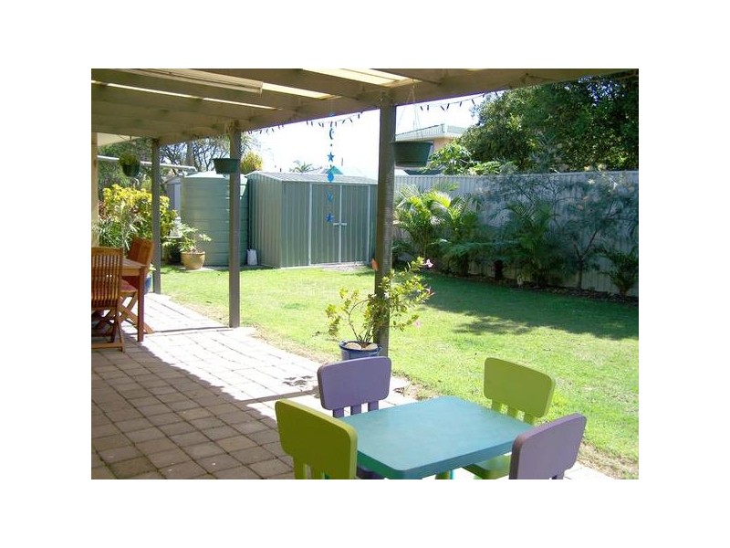 35 Denawen Street, Palm Beach QLD 4221