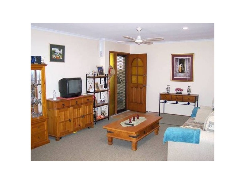 17 Timor Ave, Palm Beach QLD 4221