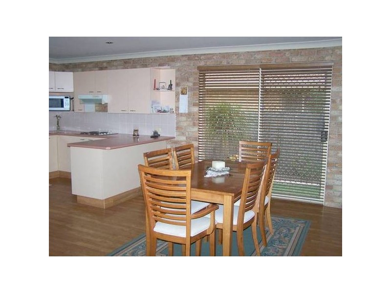 2 Blackbean Court, Elanora QLD 4221