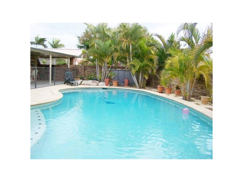 2 Blackbean Court, Elanora QLD 4221