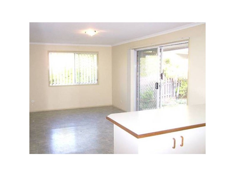 2 Daphne Court, Elanora QLD 4221