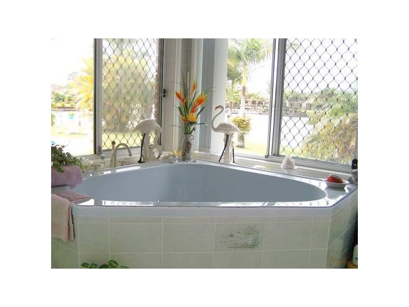 36 Chown Avenue, Currumbin Waters QLD 4223