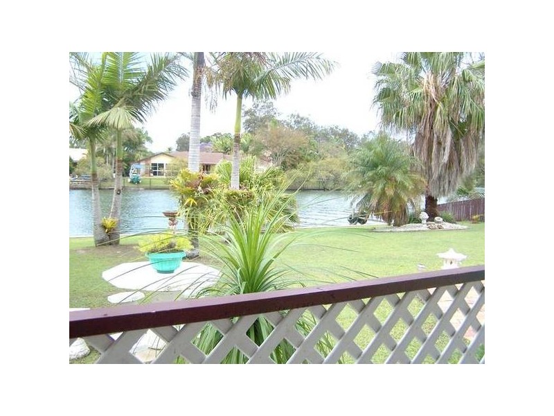 36 Chown Avenue, Currumbin Waters QLD 4223