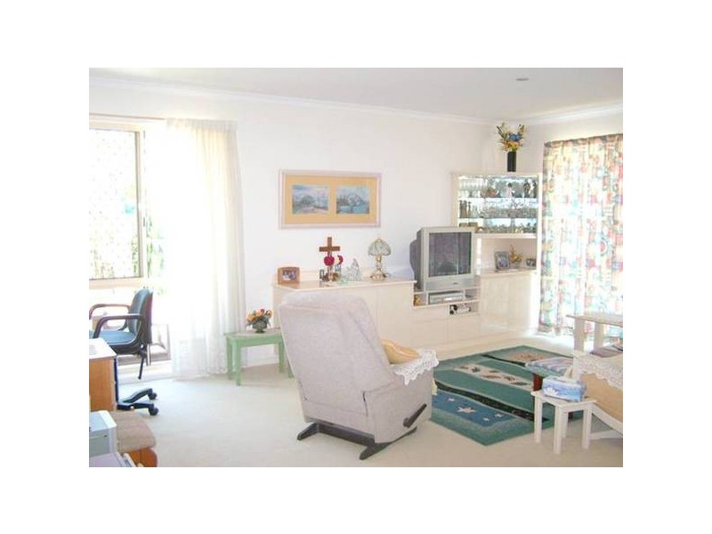 16B Waterdown Drive, Elanora QLD 4221