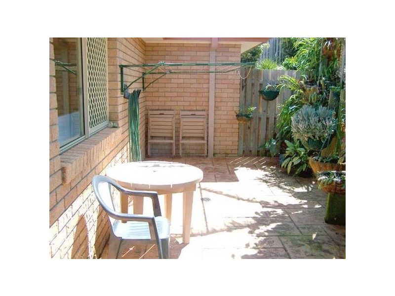 16B Waterdown Drive, Elanora QLD 4221