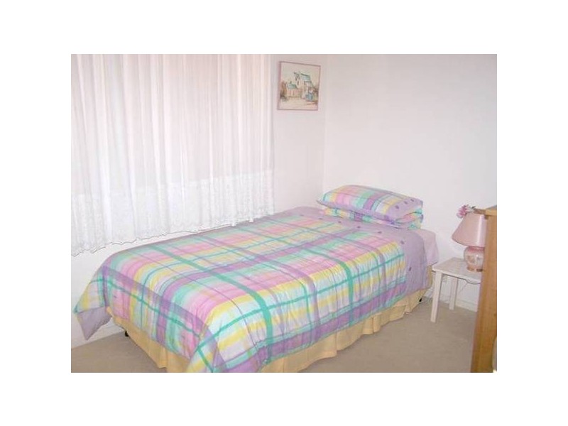 16B Waterdown Drive, Elanora QLD 4221