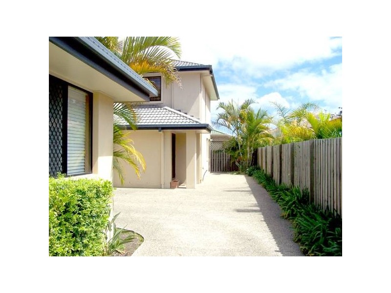 2-21 Keegan Circuit, Currumbin Waters QLD 4223