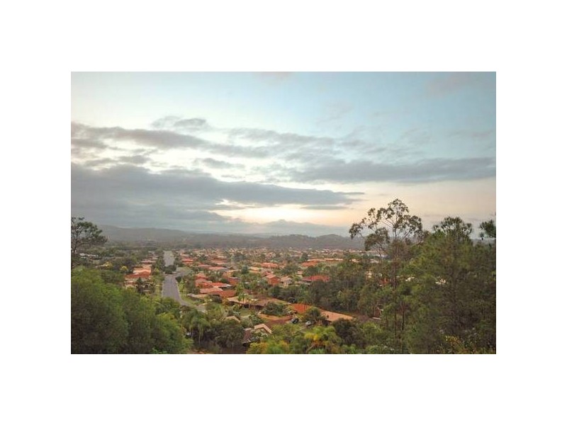 17 Doubleview Drive, Elanora QLD 4221