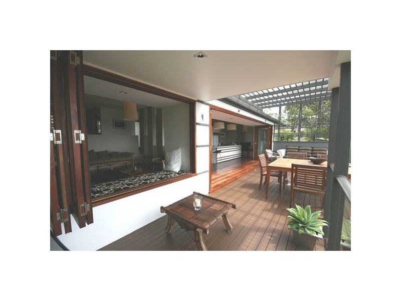 182 Simpsons Road, Currumbin Waters QLD 4223
